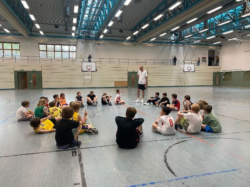 Camp-F1-Besprechung (c) DJK Köln-Nord/fs